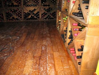 Parquet flooring maintenance wood polishing cellar storage room