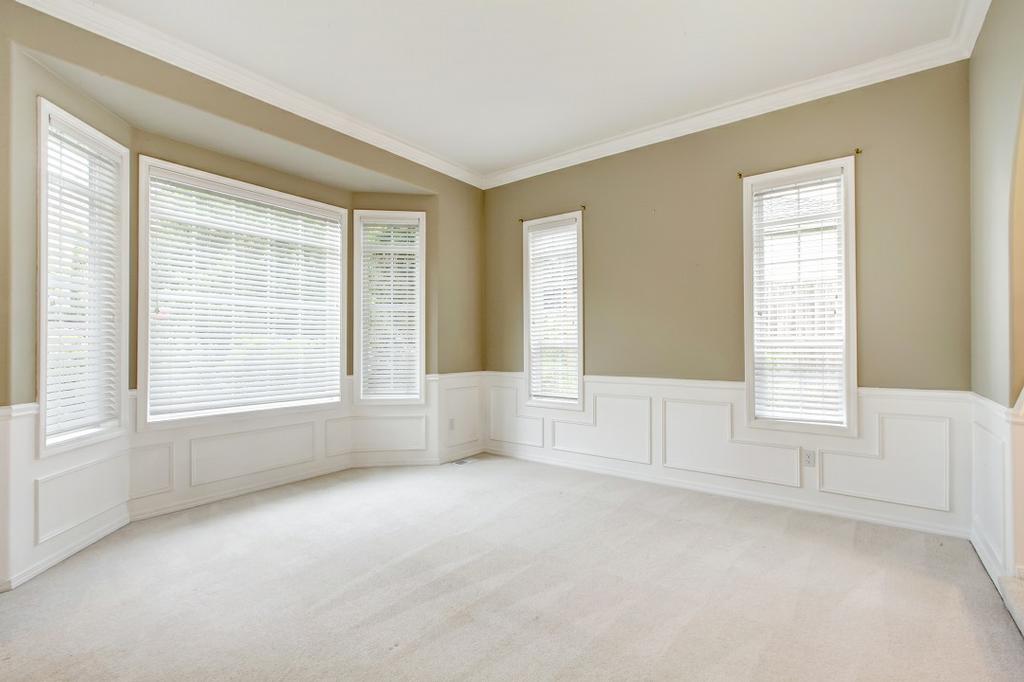 Wall to Wall Carpet in Residential